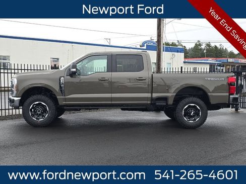 New 2026 Ford F350 XLT w/ XLT Premium Package image 7