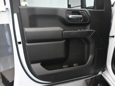 Used 2023 Chevrolet Silverado 2500 Custom w/ Gooseneck/5TH Wheel Package image 22