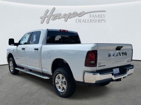 Used 2025 RAM 2500 Big Horn image 41