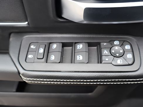 New 2026 RAM 3500 Big Horn AWD/4WD image 16