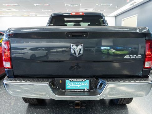 Used 2014 RAM 2500 Tradesman w/ Chrome Appearance Group AWD/4WD image 6