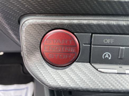 Used 2025 Ford Mustang Premium RWD image 31
