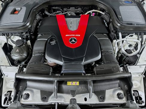 Certified 2022 Mercedes-Benz GLC 43 AMG 4MATIC image 29