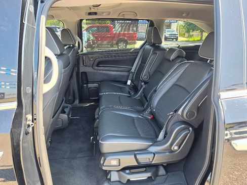 Used 2023 Honda Odyssey Elite image 22