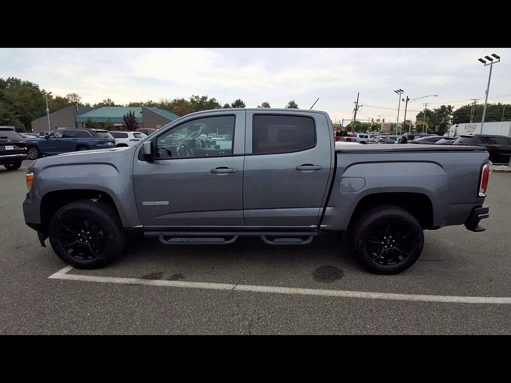 Used 2022 GMC Canyon Elevation w/ Elevation Premium Package AWD/4WD image 5