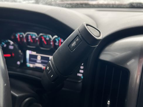 Used 2017 Chevrolet Silverado 1500 LT w/ All Star Edition image 27