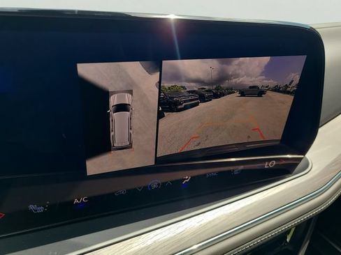 New 2026 Chevrolet Suburban LT w/ Comfort Package RWD image 30