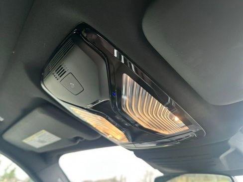 Certified 2024 BMW X5 xDrive40i w/ Premium Package image 26