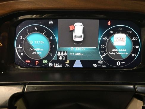 Used 2024 Volkswagen Atlas SE w/ Panoramic Sunroof Package image 37