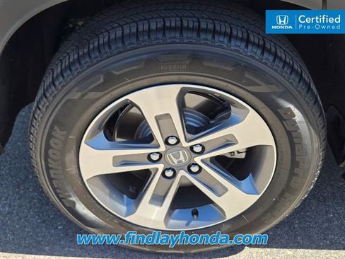 Certified 2025 Honda Pilot EX-L image 10