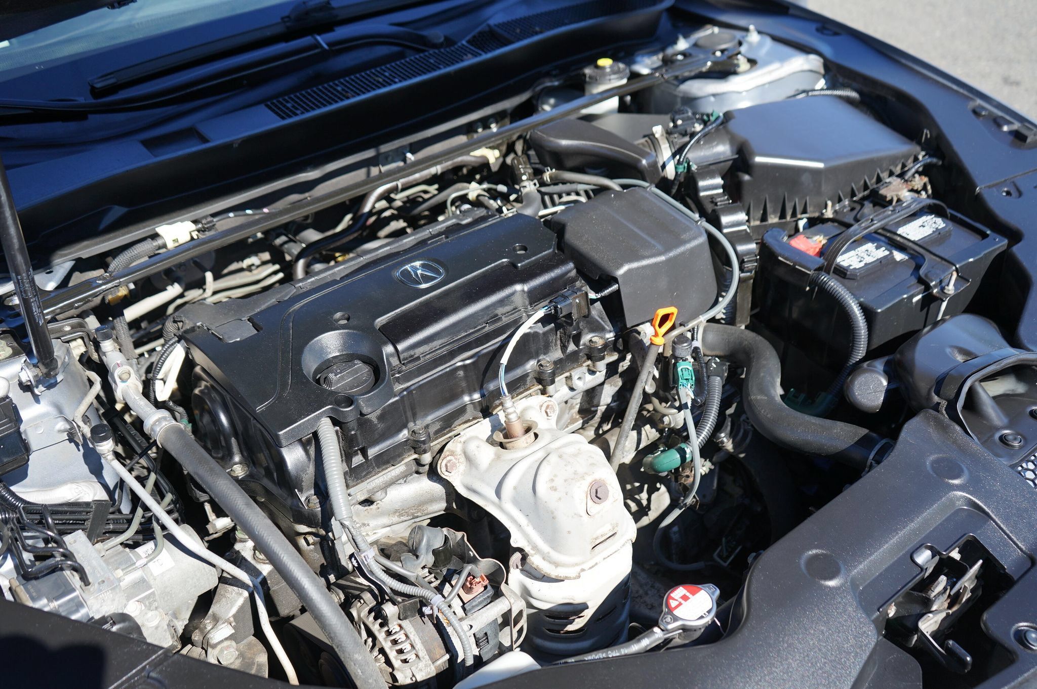 Used 2015 Acura TLX FWD image 9