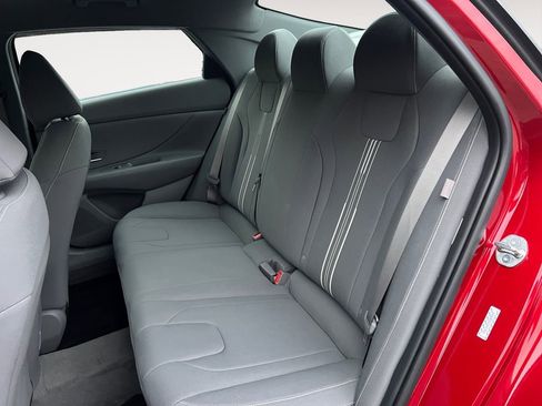 Certified 2024 Hyundai Elantra SEL image 26