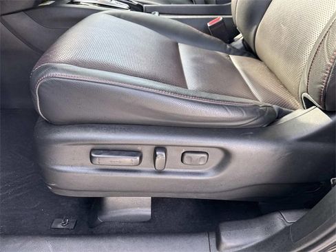 Used 2023 Honda Ridgeline Black Edition image 17