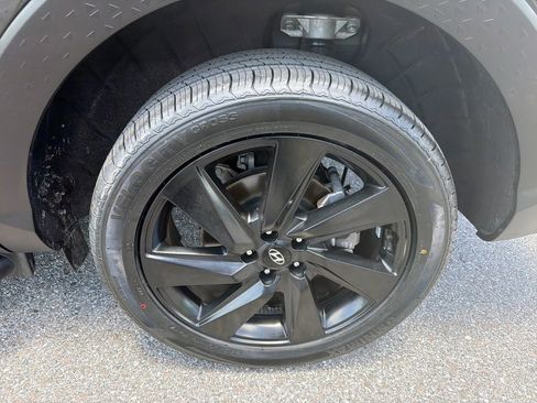 Used 2024 Hyundai Santa Cruz Night AWD/4WD image 45