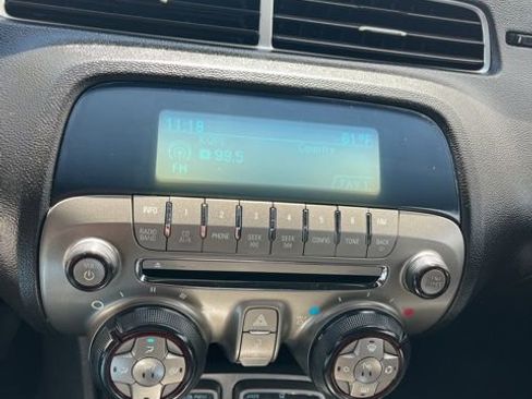 Used 2010 Chevrolet Camaro SS RWD image 39