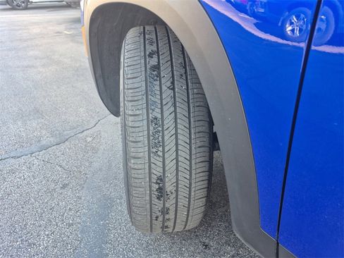 Used 2023 Kia Seltos EX image 28