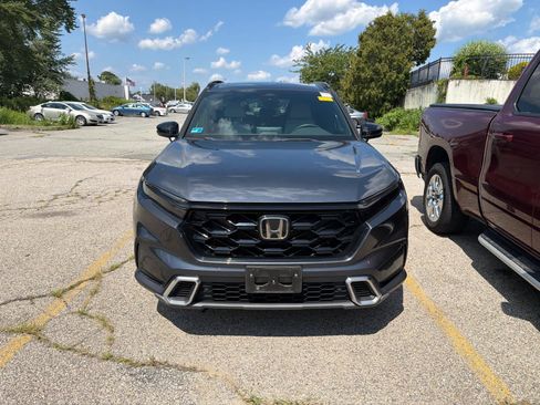 Used 2024 Honda CR-V Sport Touring image 5