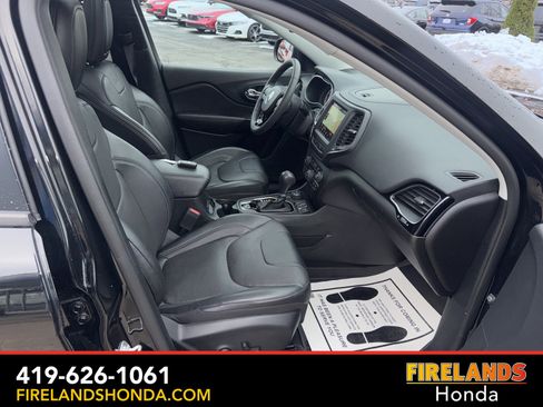 Used 2023 Jeep Cherokee Altitude Lux w/ Lux Elite Package image 41