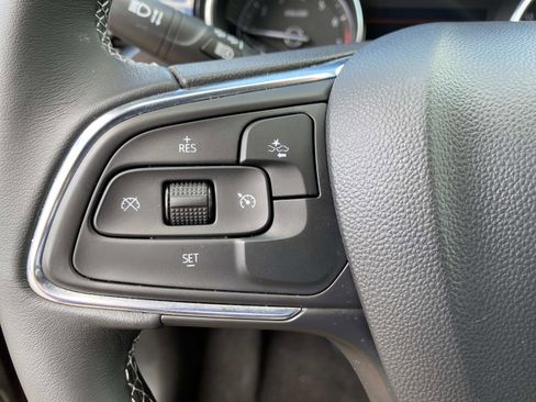 Used 2023 Buick Encore GX Select AWD/4WD image 18
