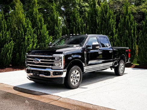 Used 2026 Ford F250 King Ranch w/ Chrome Package AWD/4WD image 5