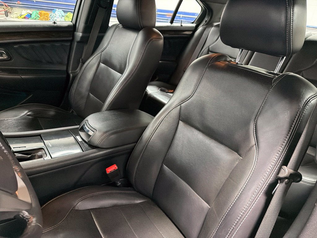 Used 2019 Ford Taurus Limited FWD image 13