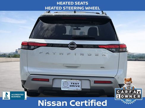 Certified 2024 Nissan Pathfinder SL w/ SL Premium Package FWD image 4