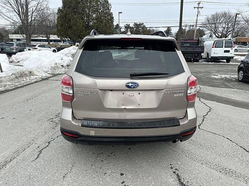 Used 2016 Subaru Forester 2.5i Touring w/ Popular Package #2 image 4