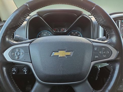 Used 2018 Chevrolet Colorado ZR2 image 24