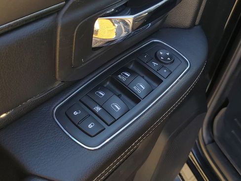 Used 2017 RAM 1500 Sport w/ Convenience Group AWD/4WD image 13
