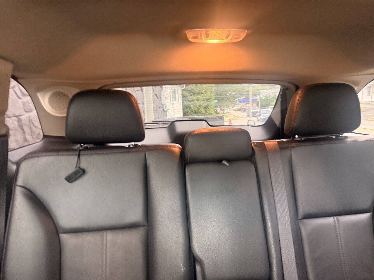 Used 2013 Ford Edge Limited AWD/4WD image 18