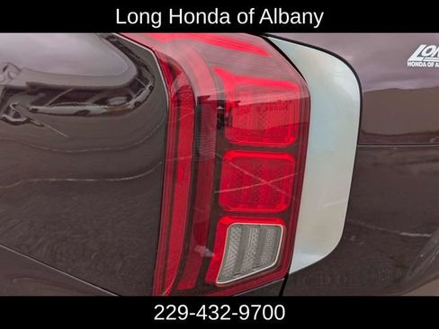 Used 2022 Hyundai Palisade SEL w/ Convenience Package FWD image 6