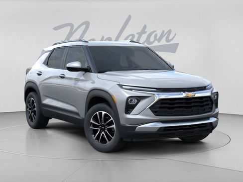New 2026 Chevrolet TrailBlazer LT w/ Convenience Package FWD image 8