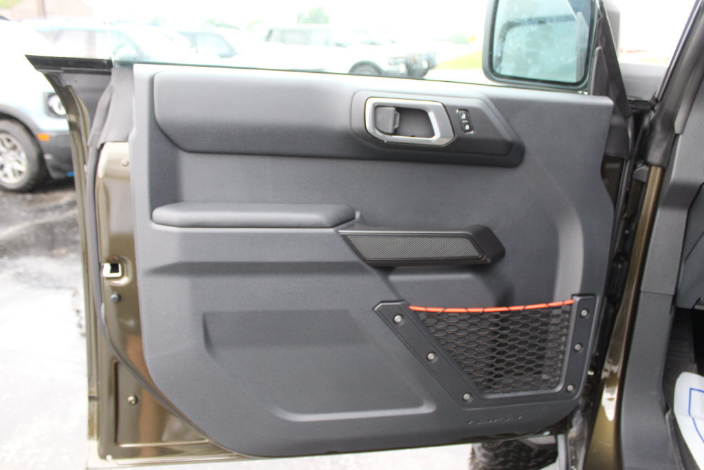 New 2026 Ford Bronco Raptor w/ Interior Carbon Fiber Pack AWD/4WD image 22