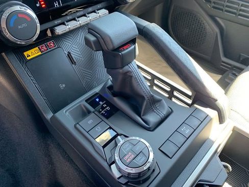 New 2026 Toyota 4Runner TRD Off-Road AWD/4WD image 23