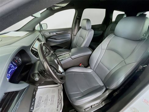 Used 2022 Buick Enclave Premium AWD/4WD image 23