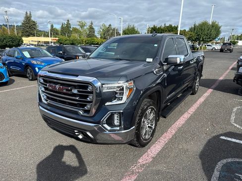 Used 2021 GMC Sierra 1500 SLT w/ X31 Off-Road Package AWD/4WD image 3