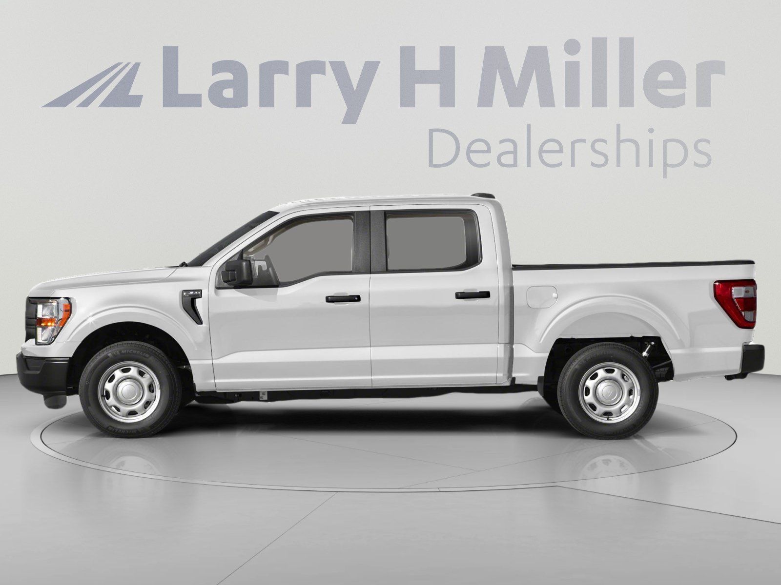 Used 2021 Ford F150 XL w/ STX Appearance Package AWD/4WD image 3