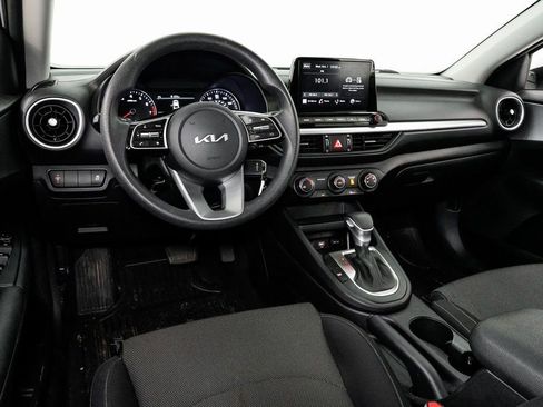 Certified 2023 Kia Forte LXS image 6