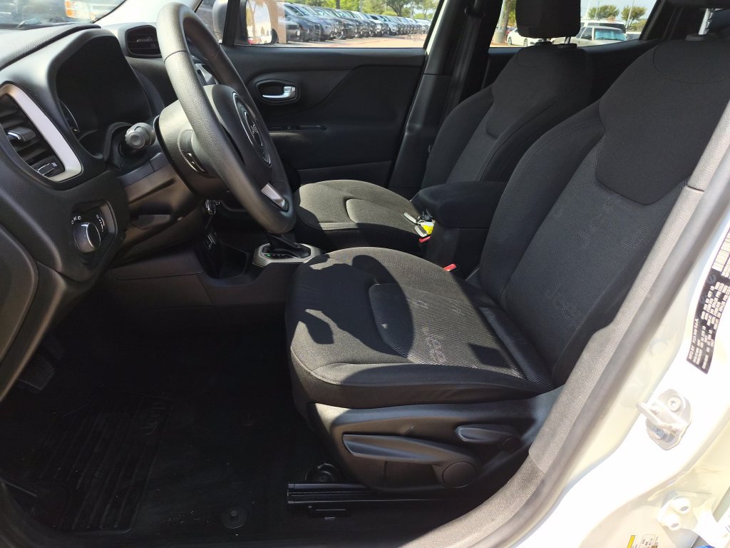 Used 2016 Jeep Renegade Sport w/ Power & Air Group FWD image 15