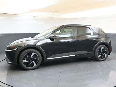 New 2025 Hyundai Ioniq 5 SEL image 2