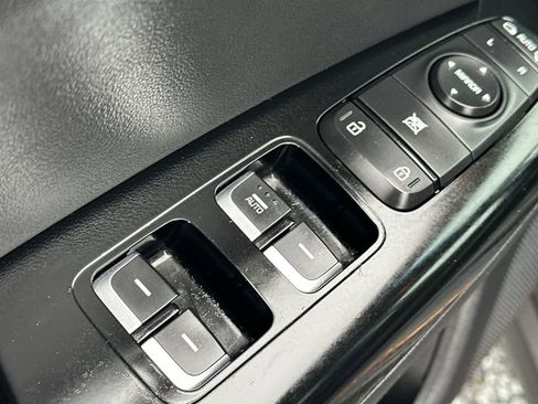 Used 2021 Kia Sportage EX image 14