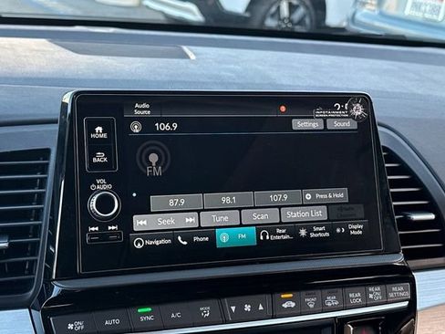 New 2026 Honda Odyssey Touring image 24