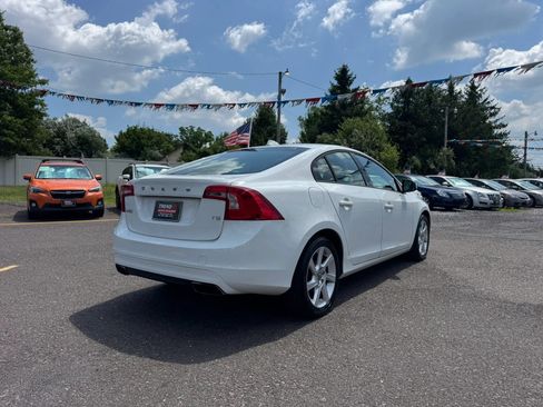 Used 2014 Volvo S60 T5 FWD image 6