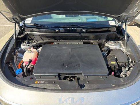 Certified 2023 Kia Niro Wave w/ Wave Preserve Package image 34