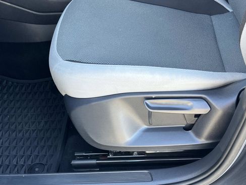 Certified 2022 Volkswagen Taos S w/ IQ Drive S Package image 17