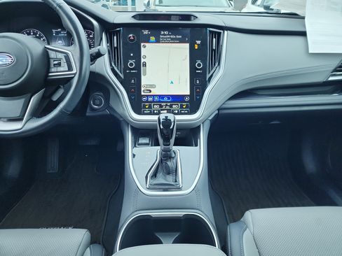 Used 2021 Subaru Outback Limited image 24