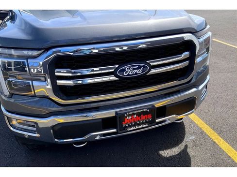 Used 2024 Ford F150 Lariat w/ FX4 Off-Road Package image 31