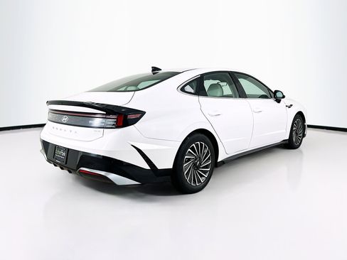Used 2025 Hyundai Sonata SEL FWD image 9