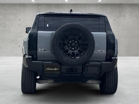 Used 2025 GMC Hummer EV 2X image 13