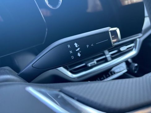 New 2026 Chevrolet Equinox EV LT image 16